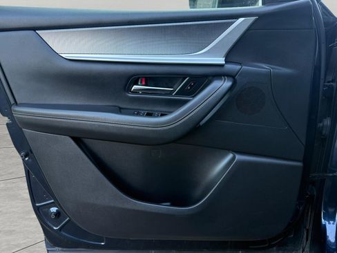 Used 2025 MAZDA CX-90 3.3 Turbo w/ Premium Sport Pkg image 21