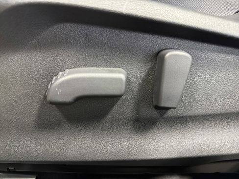 Certified 2022 Subaru Crosstrek 2.0i Premium w/ Moonroof Package image 20