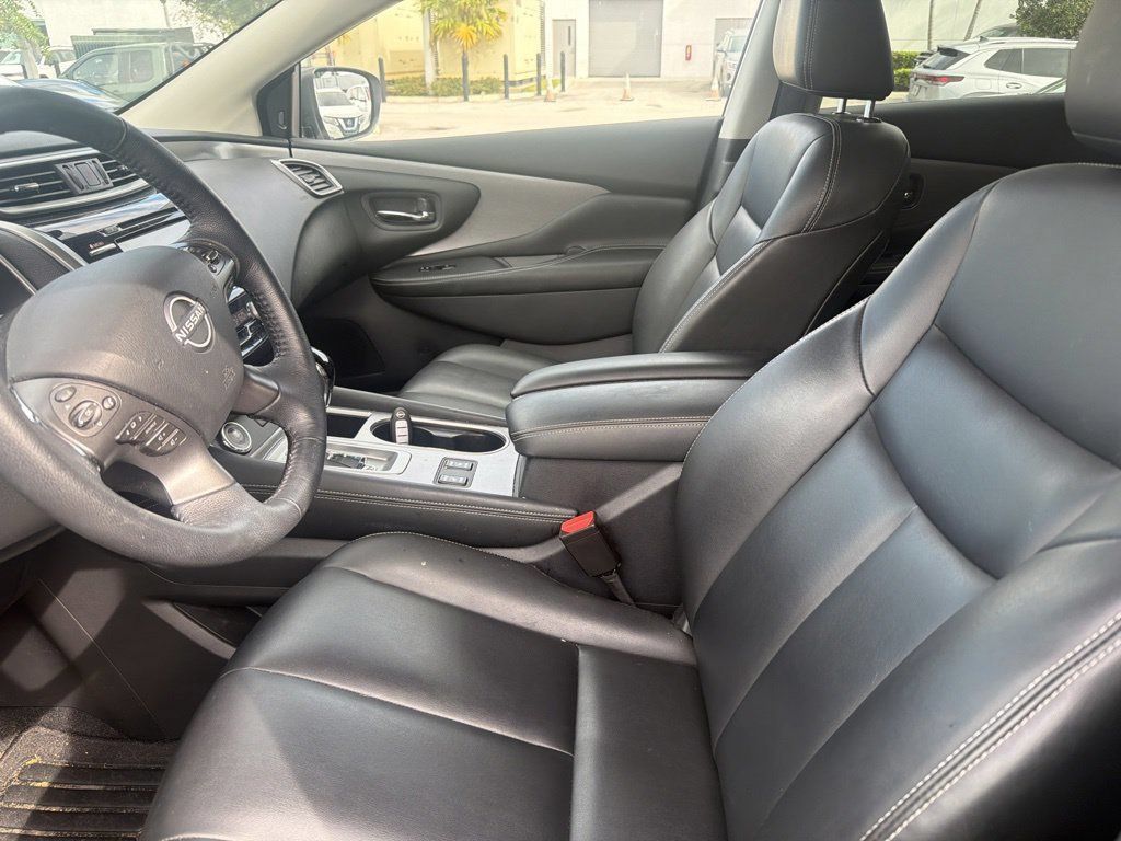 Certified 2024 Nissan Murano SV FWD image 10