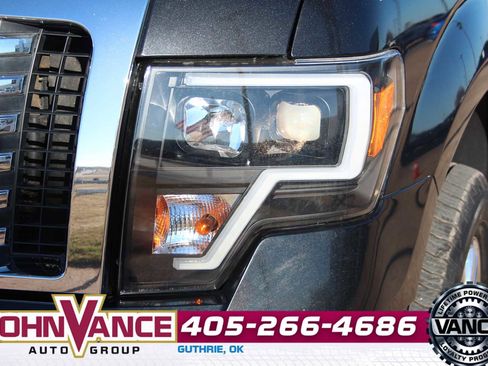 Used 2011 Ford F150 XLT w/ XLT Chrome Pkg image 4