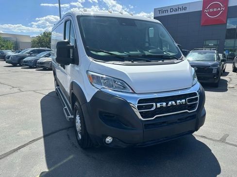 Used 2025 RAM ProMaster 2500 w/ U-Haul Equipment Group FWD image 3