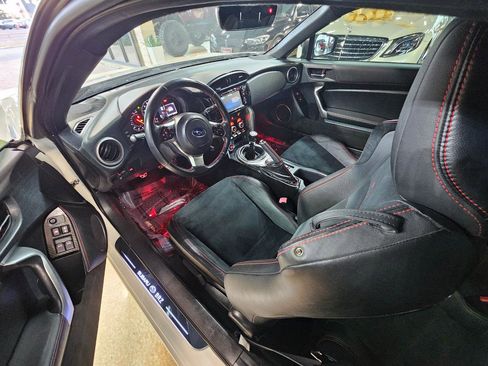 Used 2017 Subaru BRZ Limited image 18