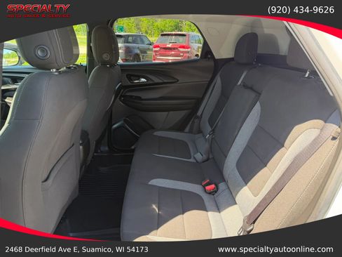 Used 2023 Chevrolet TrailBlazer LT AWD/4WD image 21