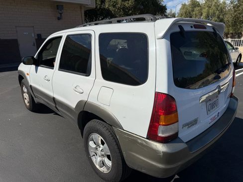 Used 2001 MAZDA Tribute ES image 3