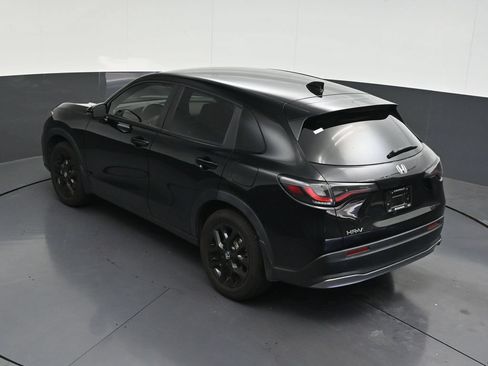 Used 2025 Honda HR-V Sport image 16