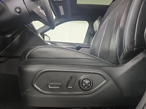 Used 2023 Jeep Grand Cherokee L Overland image 33