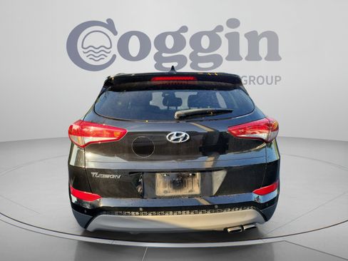 Used 2018 Hyundai Tucson Value FWD image 4