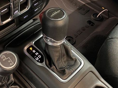 New 2026 Jeep Gladiator Sport image 21