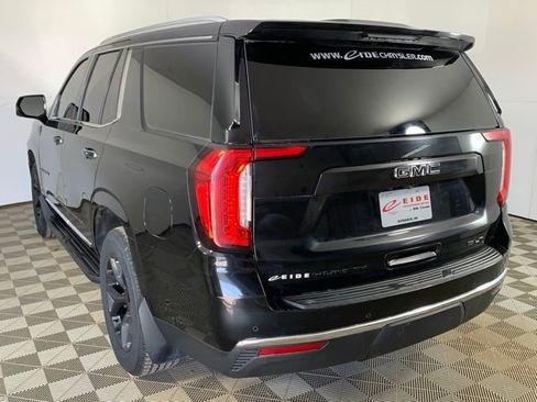 Used 2022 GMC Yukon SLT w/ SLT Premium Package AWD/4WD image 7