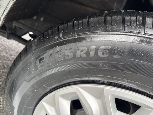 Used 2024 Ford Transit 250 Low Roof w/ Exterior Upgrade Package image 25