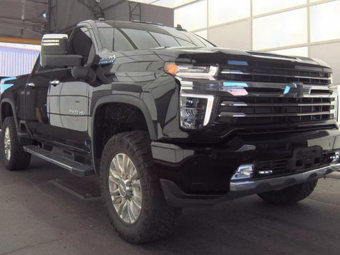 Used 2022 Chevrolet Silverado 3500 High Country w/ Z71 Off-Road Package AWD/4WD image 1