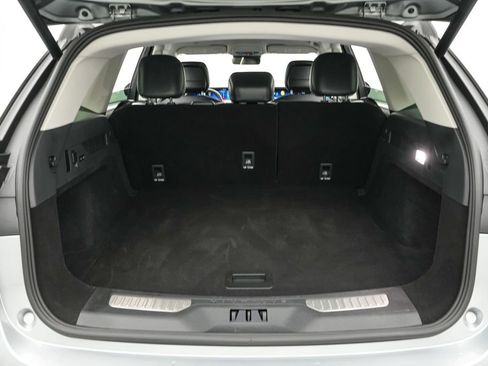 Used 2025 Lincoln Nautilus Premier image 26