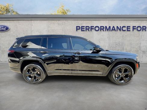 Used 2021 Jeep Grand Cherokee L Laredo image 6