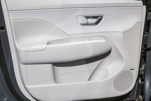 New 2026 Hyundai Kona Limited AWD/4WD image 24