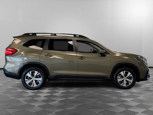 Used 2024 Subaru Ascent Premium w/ Convenience Package AWD/4WD image 9