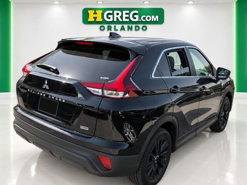 Used 2024 Mitsubishi Eclipse Cross LE AWD/4WD image 6