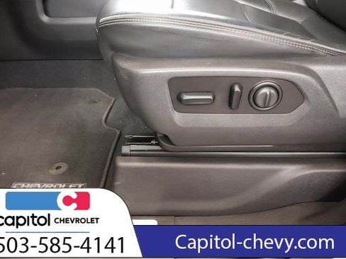 Used 2020 Chevrolet Silverado 2500 High Country w/ Technology Package AWD/4WD image 15