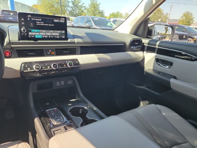 Used 2025 Honda Pilot EX-L image 29