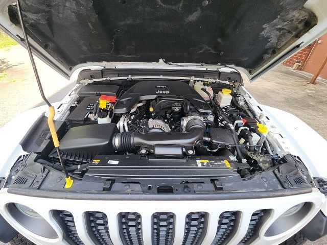 Used 2021 Jeep Gladiator Rubicon AWD/4WD image 32