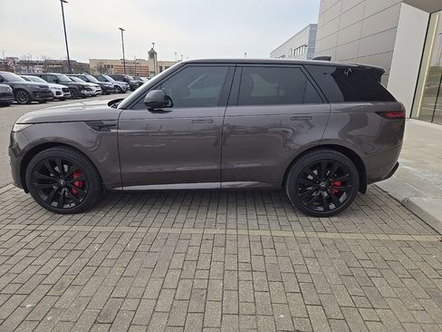 Certified 2024 Land Rover Range Rover Sport Dynamic SE image 8