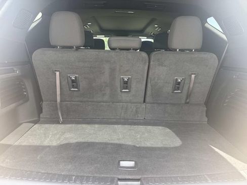Used 2024 Chevrolet Traverse LT w/ LPO, Floor Liner Package FWD image 14