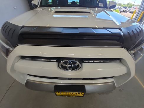 Used 2024 Toyota 4Runner TRD Off-Road Premium w/ Off Road Premium Plus Package AWD/4WD image 26