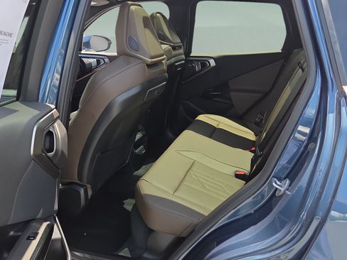 New 2026 BMW X3 xDrive30i w/ Convenience Package AWD/4WD image 11
