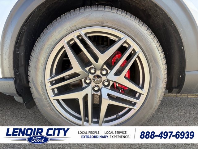 New 2026 Ford Explorer ST w/ Sun And Sound Package AWD/4WD image 9