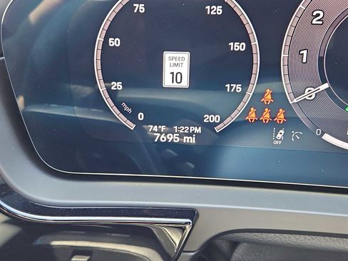 Certified 2025 Porsche Cayenne S AWD/4WD image 25