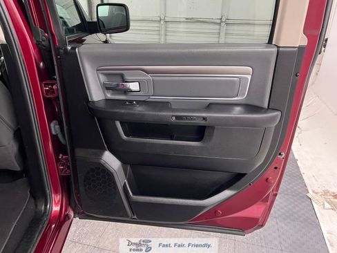 Used 2021 RAM 1500 Classic SLT image 31