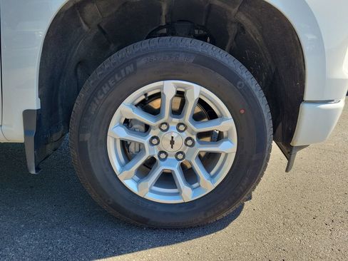 Used 2026 Chevrolet Silverado 1500 RST AWD/4WD image 7