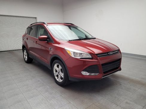 Used 2015 Ford Escape SE w/ Equipment Group 201A AWD/4WD image 13