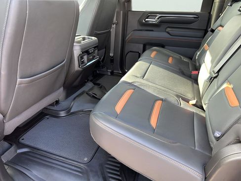 Used 2024 GMC Sierra 2500 AT4 w/ AT4 Premium Plus Package image 20