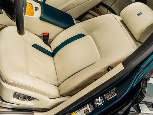 Used 2010 Rolls-Royce Ghost image 24