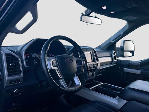 Used 2017 Ford F350 4x4 Crew Cab Super Duty image 9