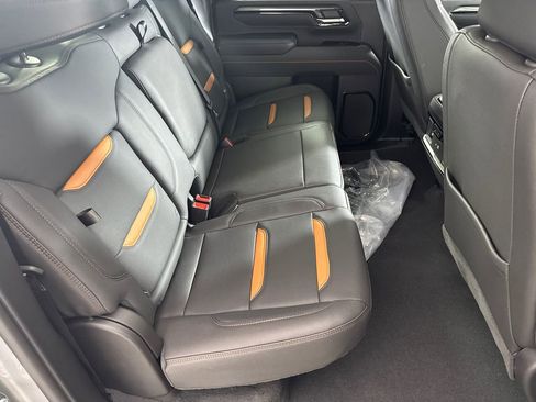 New 2026 GMC Sierra 2500 AT4 w/ AT4 Premium Plus Package image 15