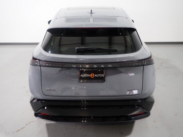 Used 2024 Nissan Ariya Evolve+ FWD image 7