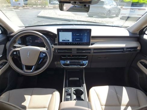 Certified 2023 Lincoln Corsair AWD w/ Equipment Group 101A image 21