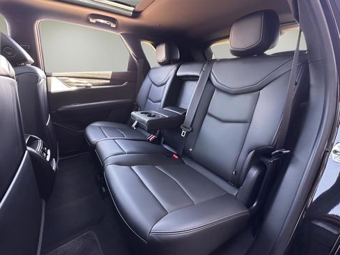 Used 2022 Cadillac XT5 Premium Luxury w/ Technology Package image 22