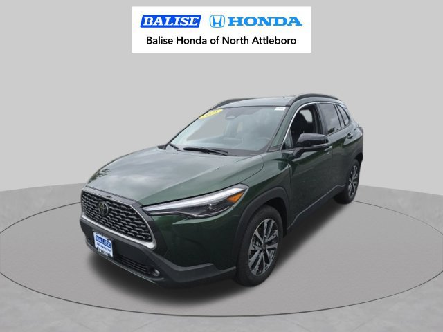 Used 2025 Toyota Corolla Cross XLE w/ Convenience Package AWD/4WD image 1