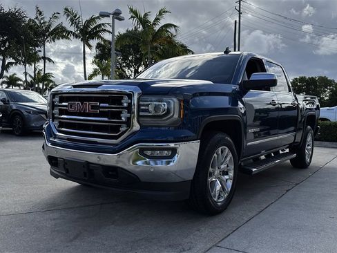 Used 2018 GMC Sierra 1500 SLT image 32
