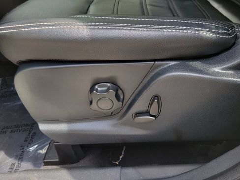 Used 2020 Ford EcoSport Titanium FWD image 15