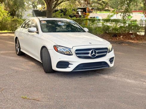 Used 2017 Mercedes-Benz E 300 image 3