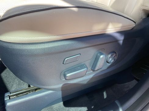 Used 2021 Hyundai Palisade Calligraphy image 35