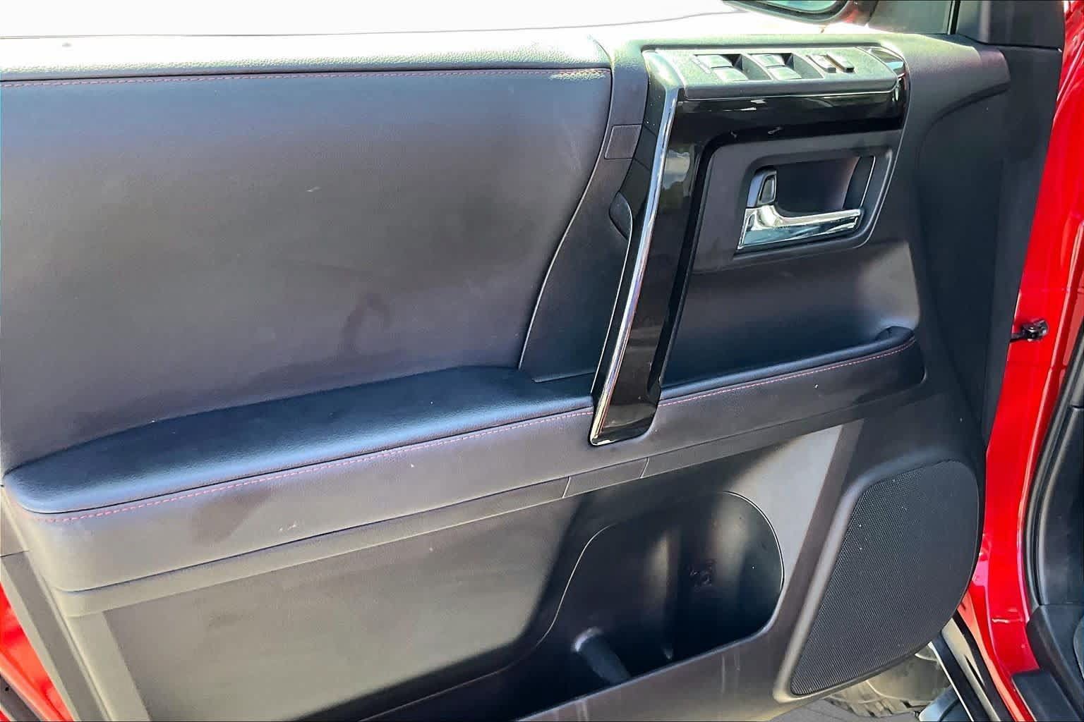 Used 2023 Toyota 4Runner TRD Off-Road Premium w/ Moonroof Package AWD/4WD image 20