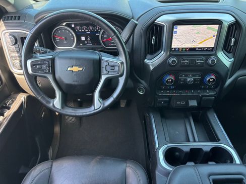 Used 2021 Chevrolet Silverado 1500 LTZ w/ LTZ Premium Package image 5