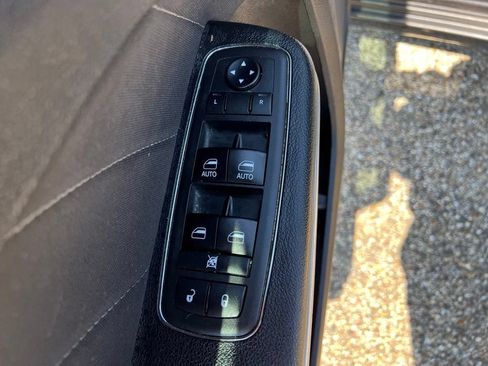 Used 2018 Dodge Charger GT AWD/4WD image 21