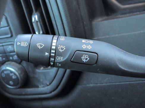 Certified 2024 Chevrolet Silverado 2500 Custom w/ Custom Value Package image 33