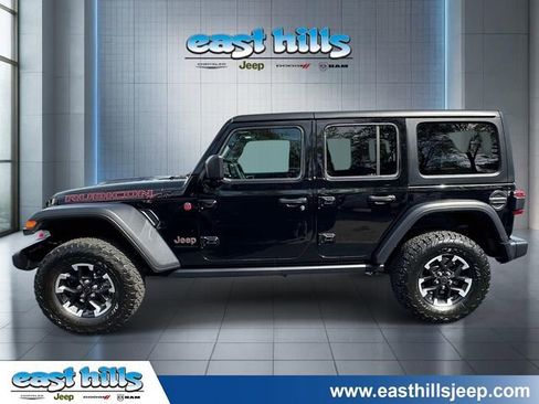 Certified 2025 Jeep Wrangler Unlimited Rubicon AWD/4WD image 6