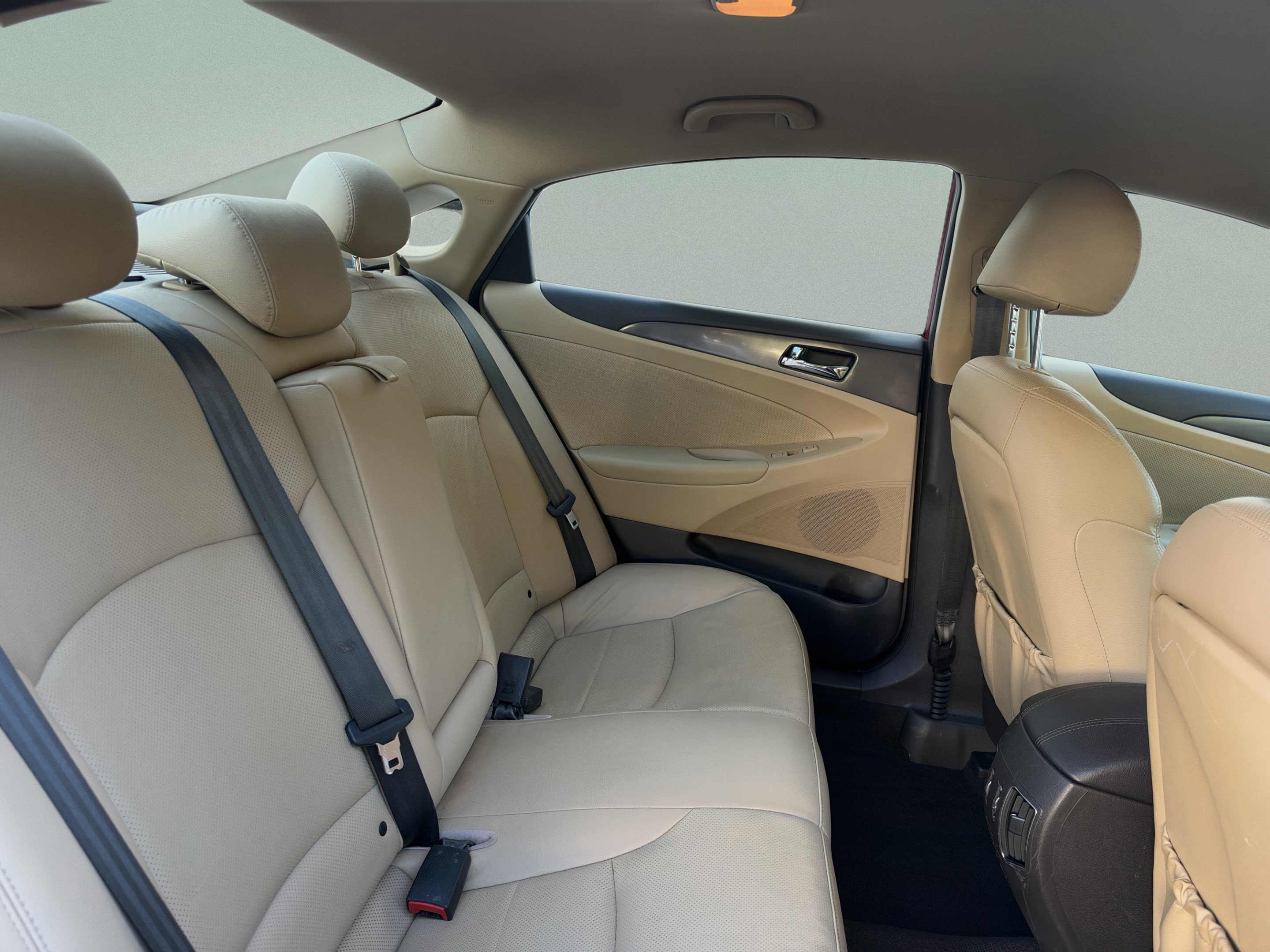 Used 2012 Hyundai Sonata Hybrid w/ Leather Pkg FWD image 27